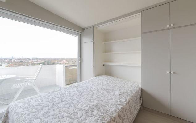 High in the sky - Photo 5